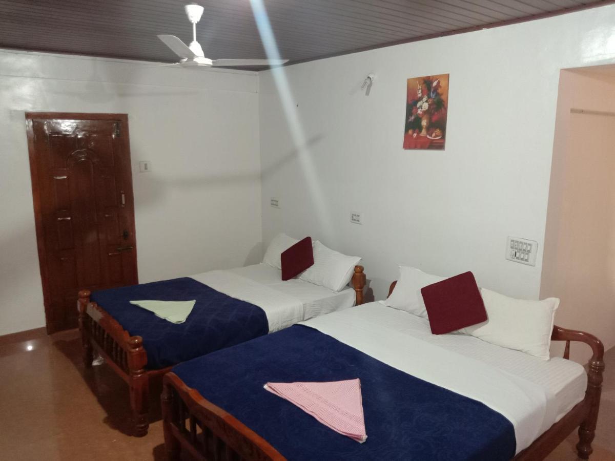 Shivalaya Homestay, Madikeri Siddāpur Zewnętrze zdjęcie