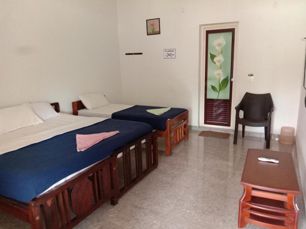 Shivalaya Homestay, Madikeri Siddāpur Zewnętrze zdjęcie