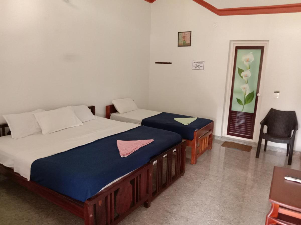 Shivalaya Homestay, Madikeri Siddāpur Zewnętrze zdjęcie